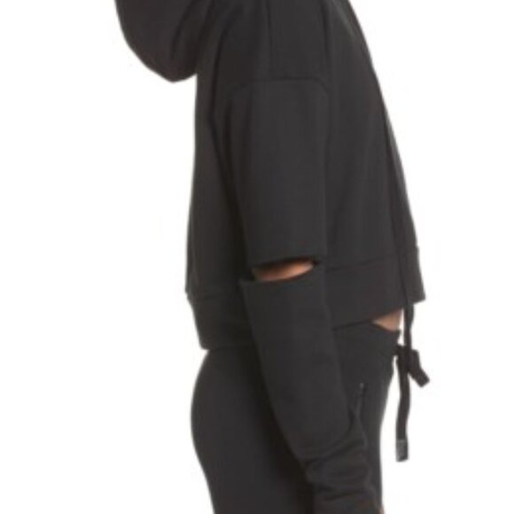 Alo Sweatshirt - Picture 2 of 2